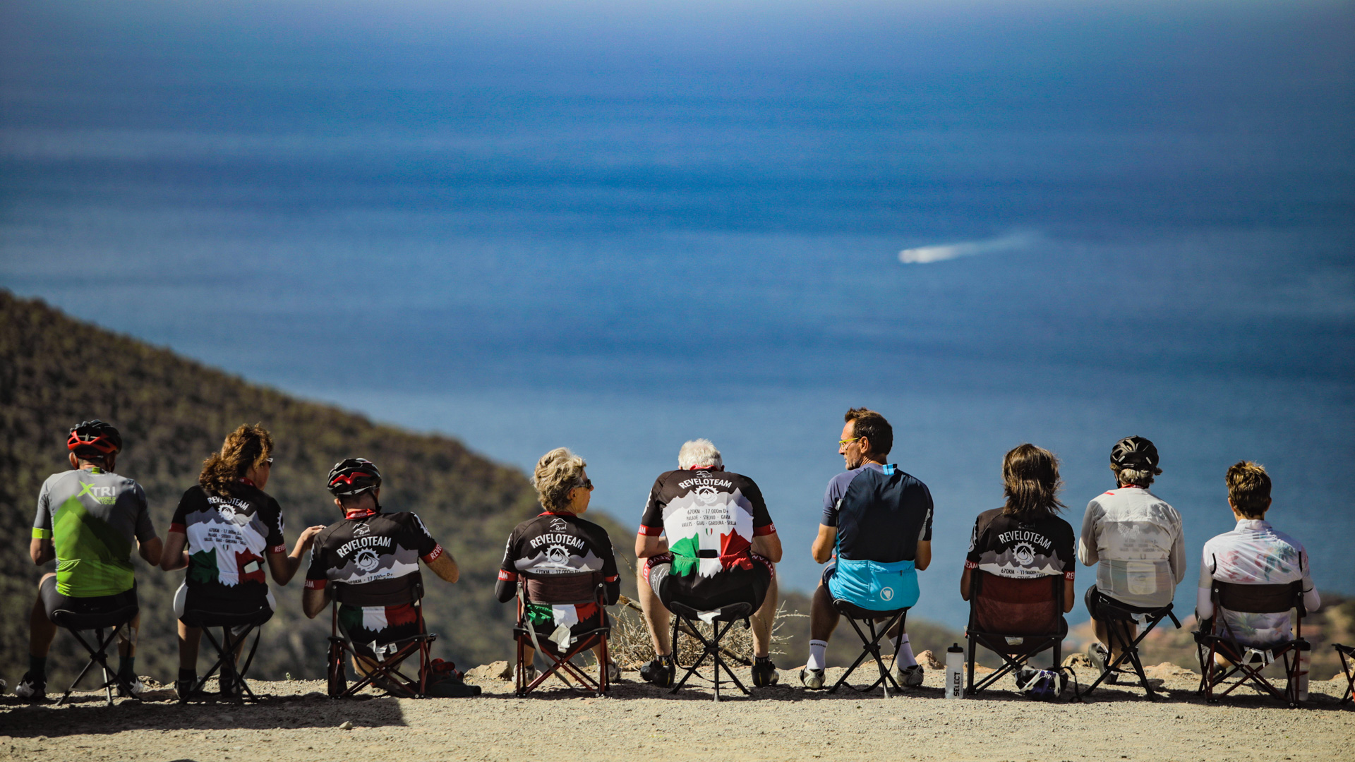 picnic in the sunshine by the sea